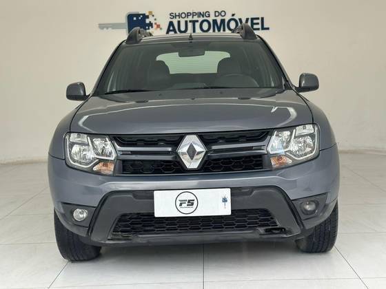 RENAULT DUSTER 2019