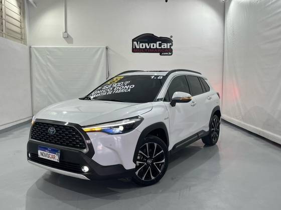 TOYOTA COROLLA CROSS 2023