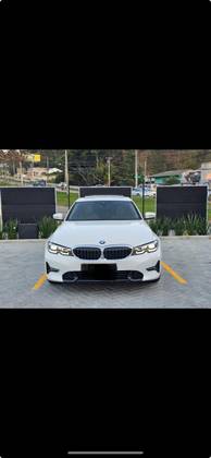 BMW 320i 2021
