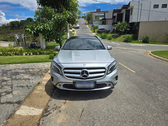 MERCEDES-BENZ GLA 250 2016