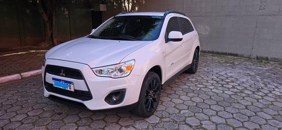 MITSUBISHI ASX 2015