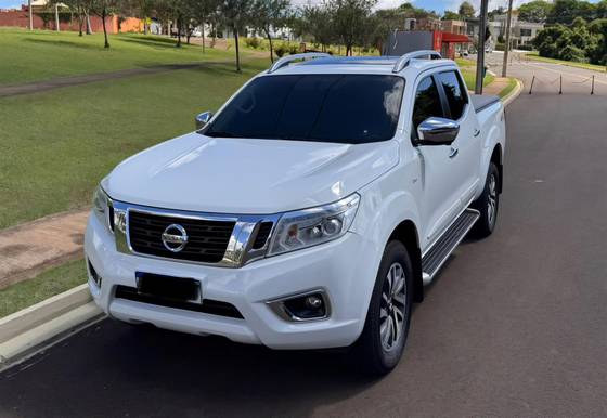 NISSAN FRONTIER 2022