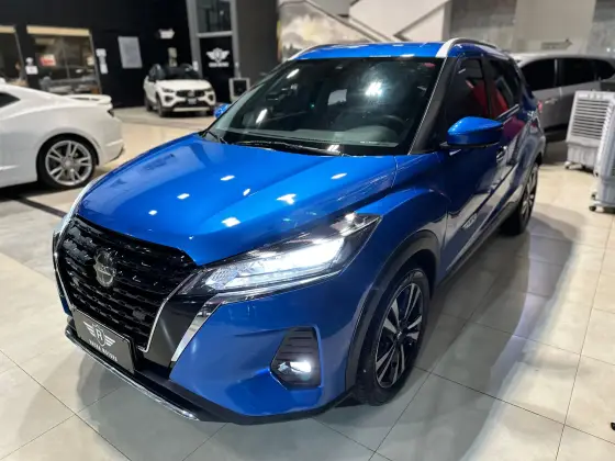 NISSAN KICKS 2022