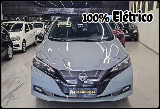 NISSAN LEAF 2023