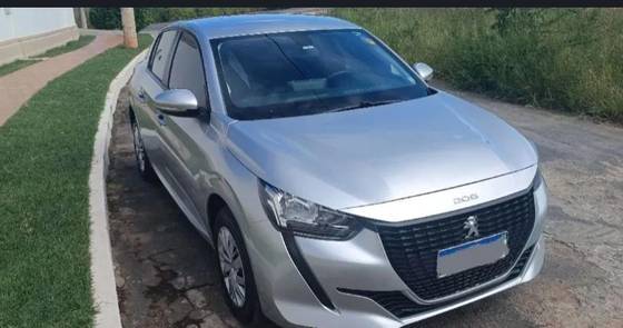 PEUGEOT 208 2022