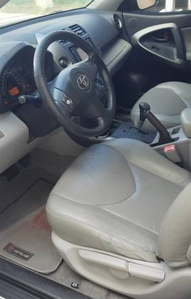 TOYOTA RAV4 2010