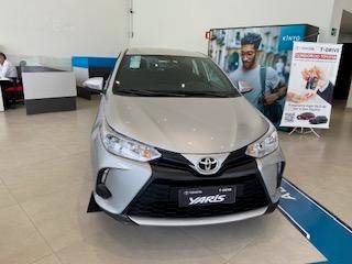 TOYOTA YARIS 2025
