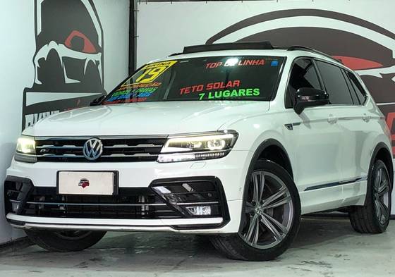 VOLKSWAGEN TIGUAN 2019
