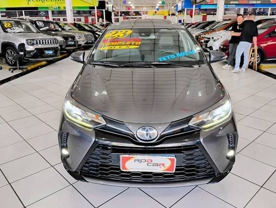 TOYOTA YARIS 2023