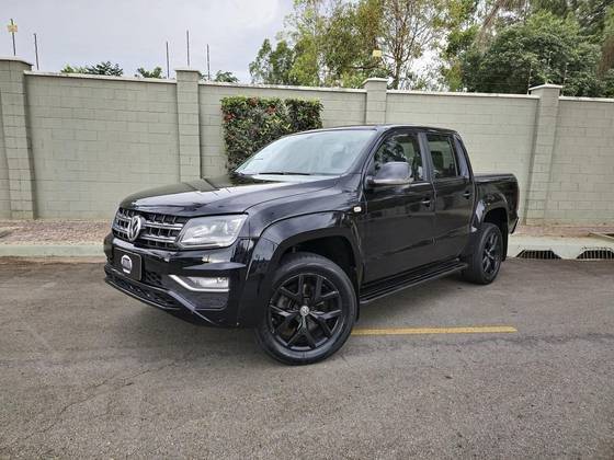 VOLKSWAGEN AMAROK 2021