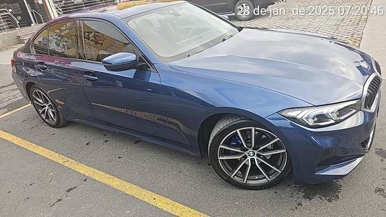 BMW 320i 2023