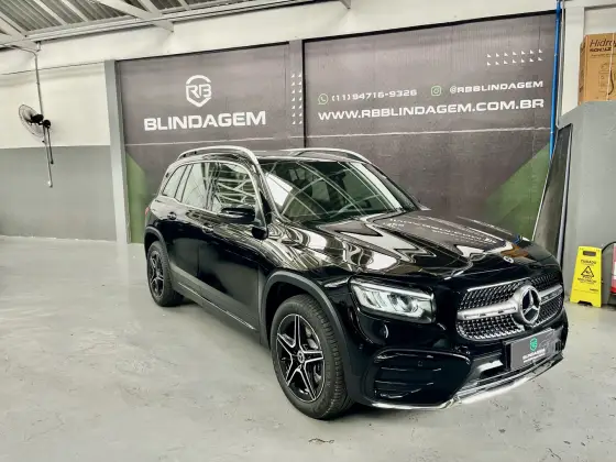 MERCEDES-BENZ GLB 220 2025