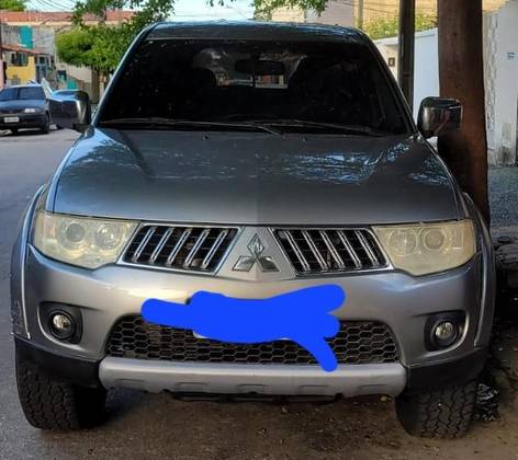 MITSUBISHI PAJERO DAKAR 2012