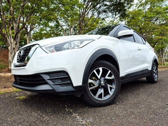 NISSAN KICKS 2018