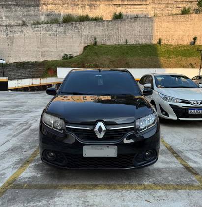 RENAULT SANDERO 2015