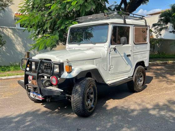 TOYOTA BANDEIRANTE 1992