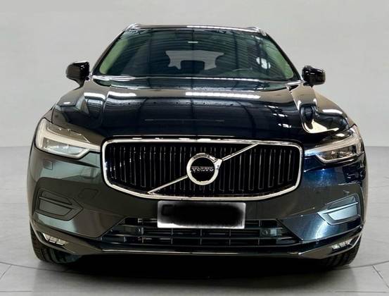VOLVO XC60 2020