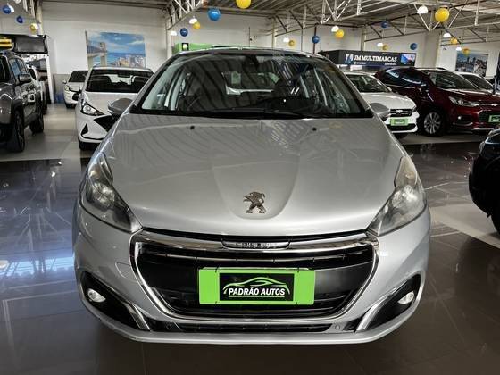 PEUGEOT 208 2017