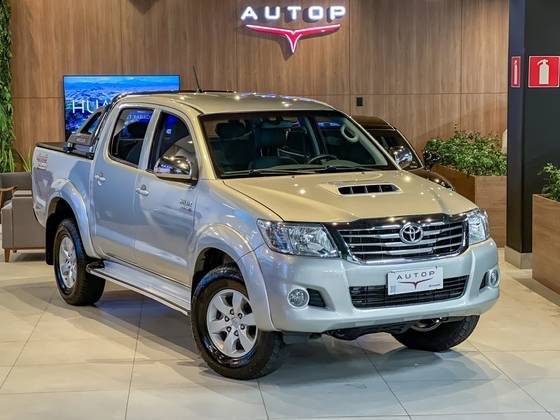 TOYOTA HILUX 2013