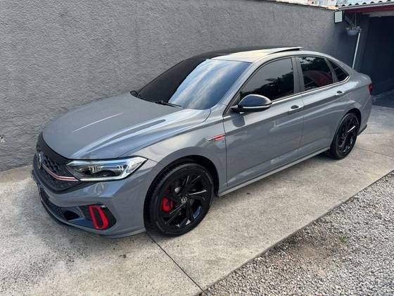 VOLKSWAGEN JETTA 2024