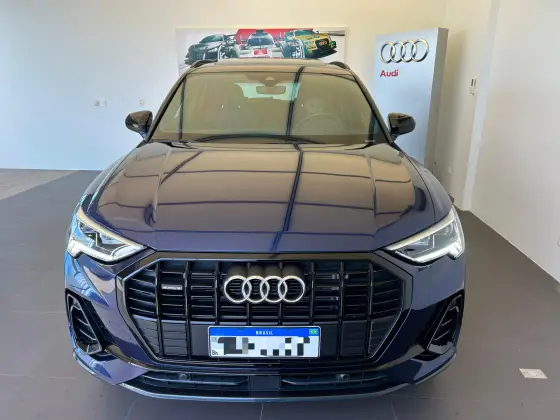 AUDI Q3 2023