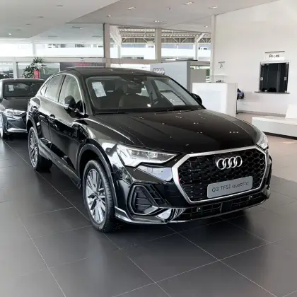 AUDI Q3 2025