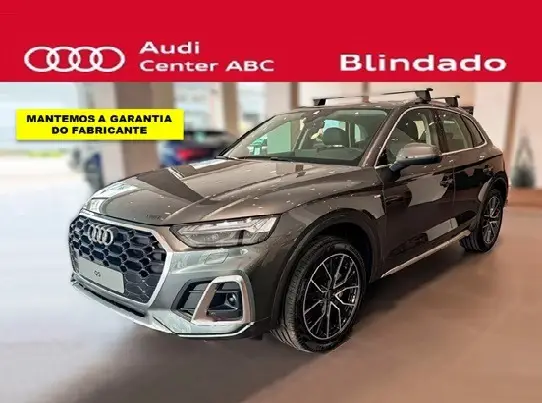 AUDI Q5 2025
