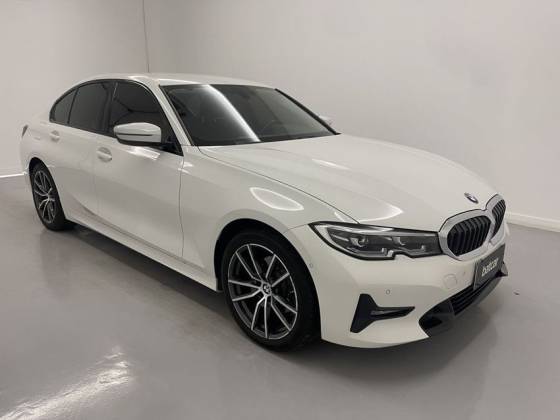 BMW 320i 2020