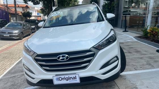 HYUNDAI TUCSON 2022