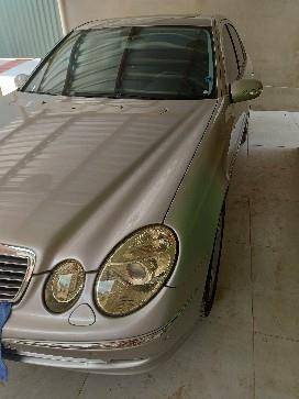 MERCEDES-BENZ E 500 2004