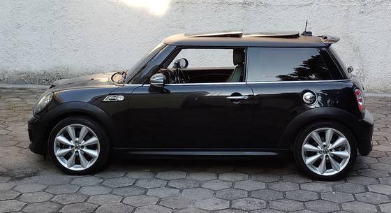 MINI COOPER 2011
