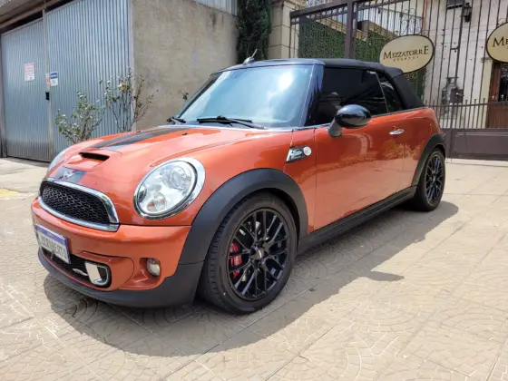 MINI JOHN COOPER WORKS 2012