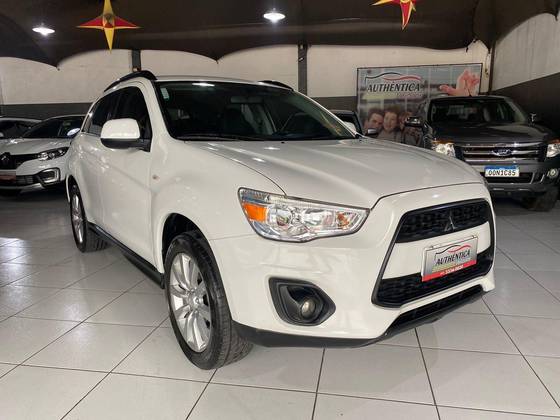 MITSUBISHI ASX 2015
