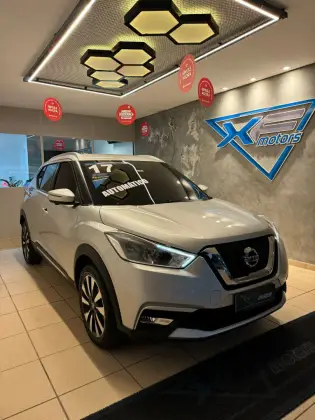 NISSAN KICKS 2017