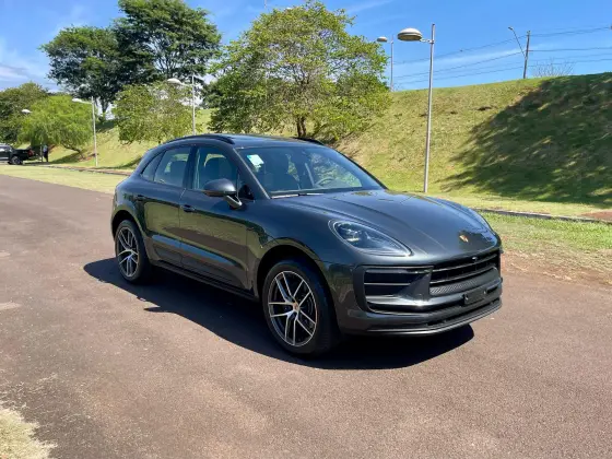 PORSCHE MACAN 2025