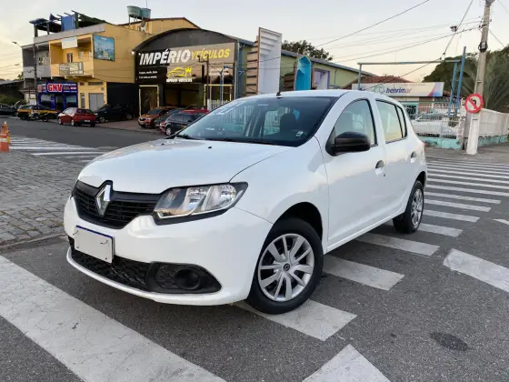 RENAULT SANDERO 2020