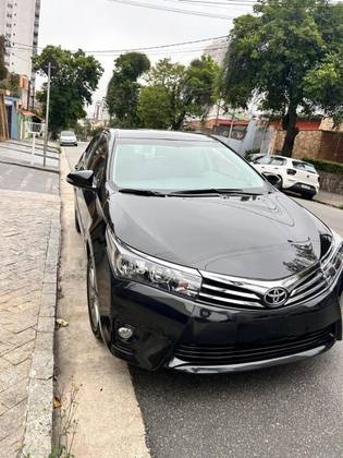 TOYOTA COROLLA 2017