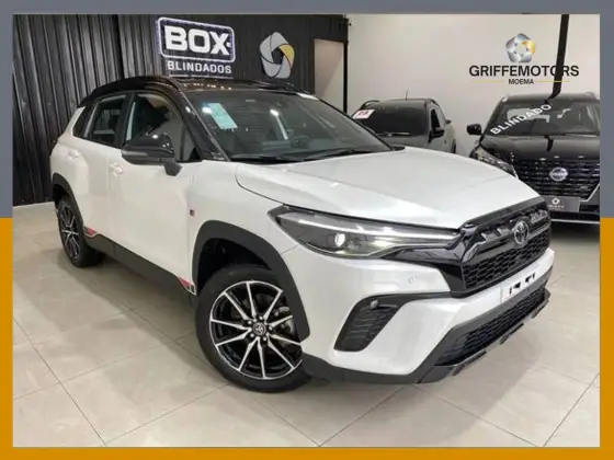 TOYOTA COROLLA CROSS 2026