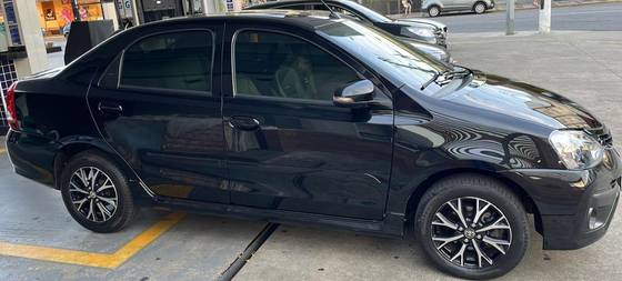 TOYOTA ETIOS 2018