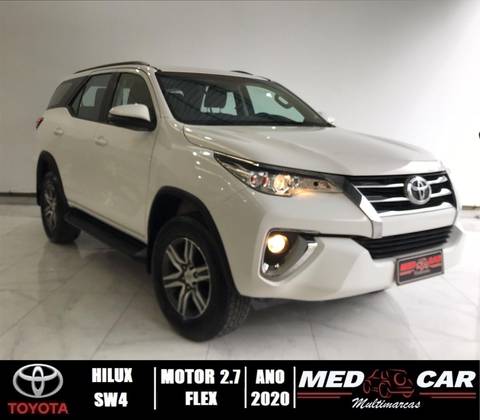 TOYOTA HILUX SW4 2020