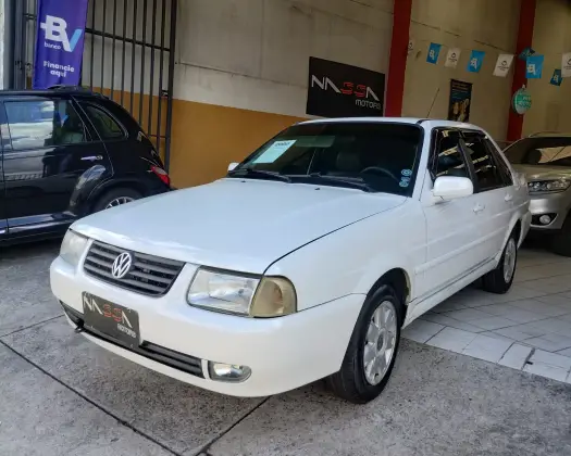 VOLKSWAGEN SANTANA 2000