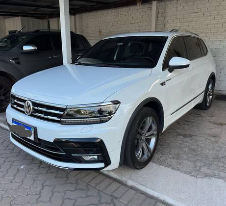 VOLKSWAGEN TIGUAN 2019