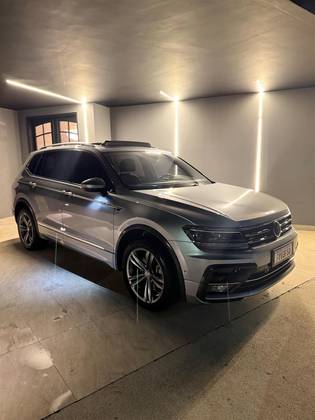 VOLKSWAGEN TIGUAN 2020