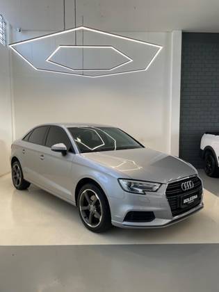AUDI A3 2017