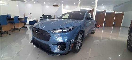 FORD MUSTANG MACH-e 2024