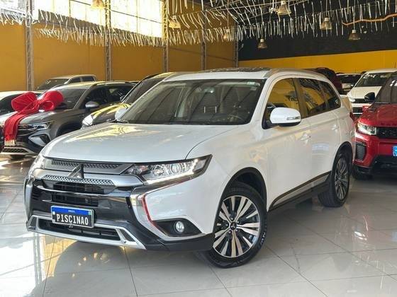 MITSUBISHI OUTLANDER 2022