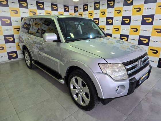 MITSUBISHI PAJERO FULL 2008