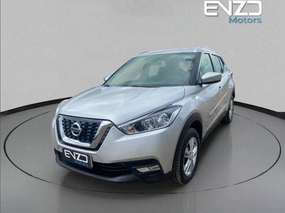 NISSAN KICKS 2018