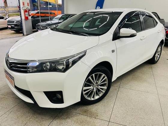 TOYOTA COROLLA 2015