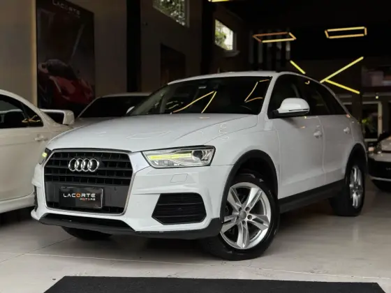 AUDI Q3 2017